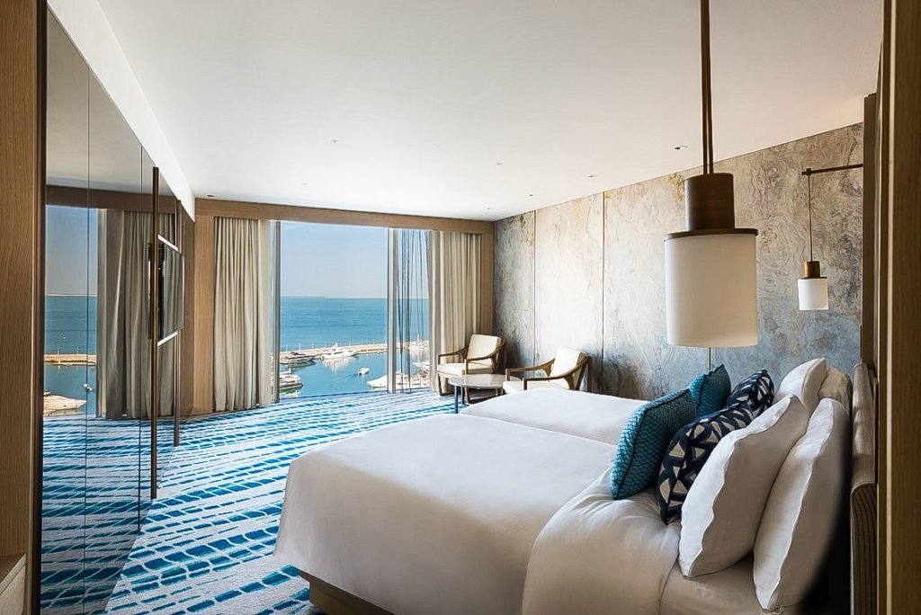 Jumeirah Beach Hotel Refurbishment - Hotel Interior Design on Love That ...